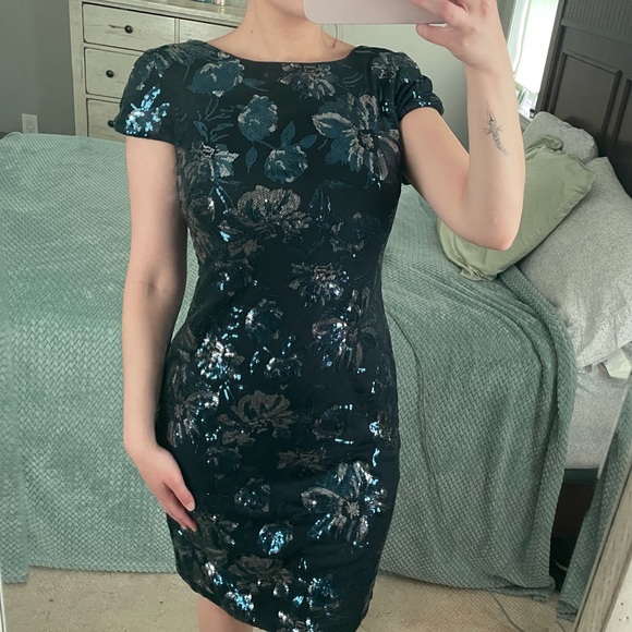 Calvin Klein Blue Floral Sequin Dress With Cowl Back Detail - Picture 4 of 14